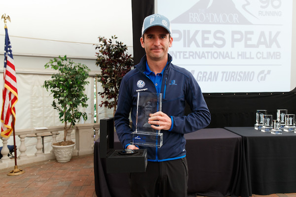 I.D R Pikes Peak bije rekord trasy
